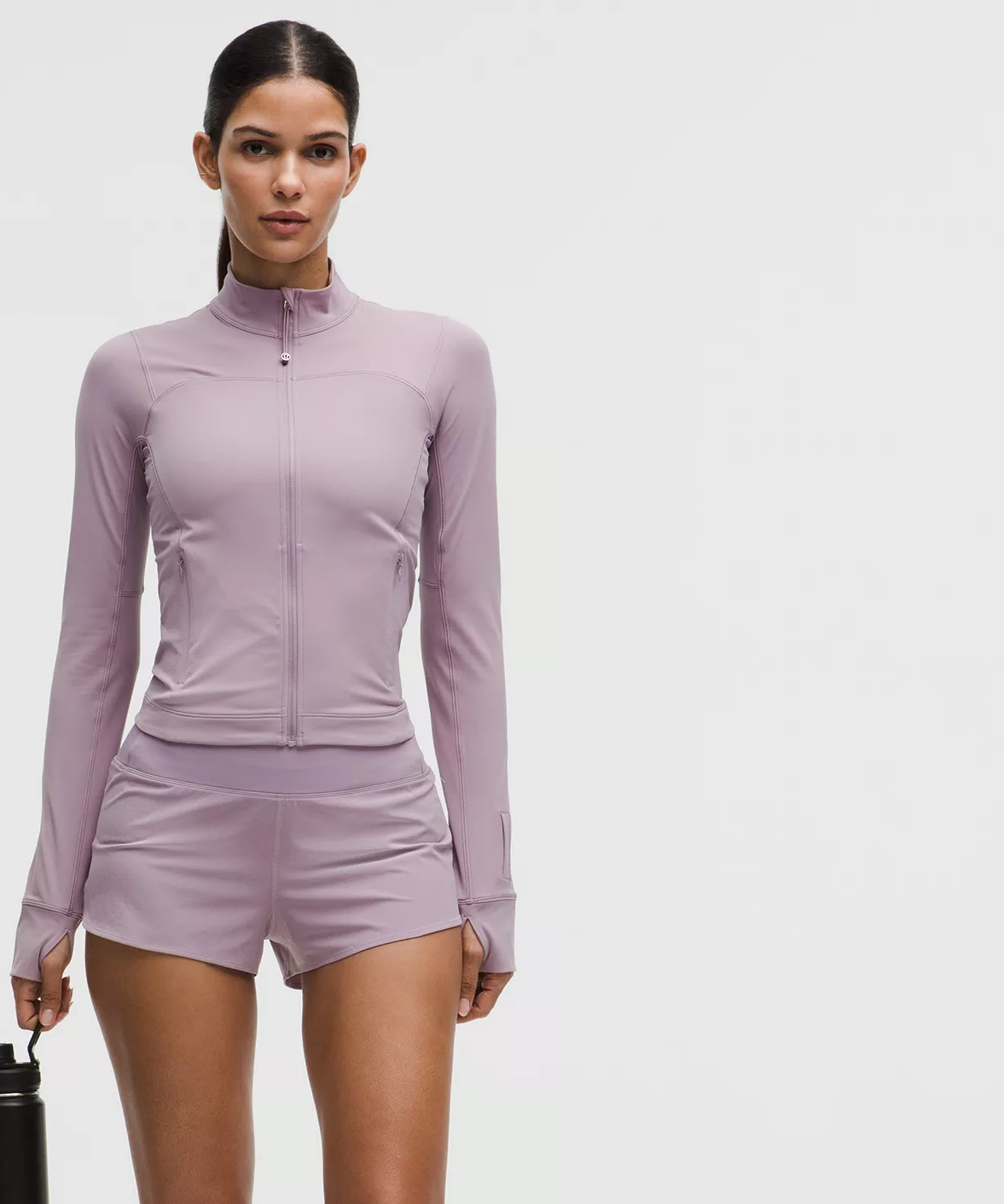 Lululemon: When Activewear Stops Being Just “Workout Clothes”
