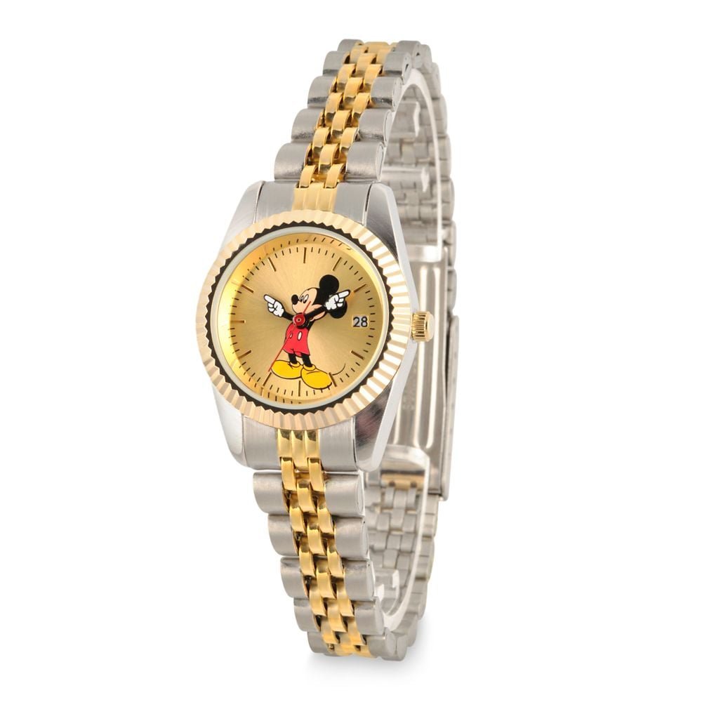 UNDONE: Redefining Personalized Timepieces with Style and Innovation