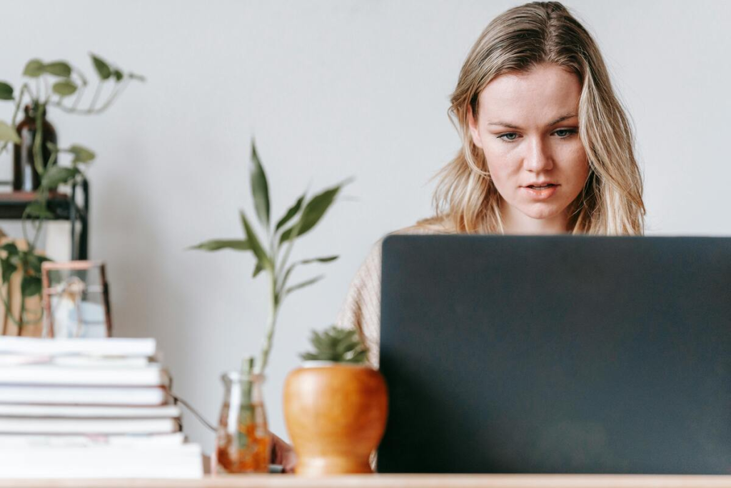 How PurpleCV Crafts Tailored Resumes for Every Career Stage