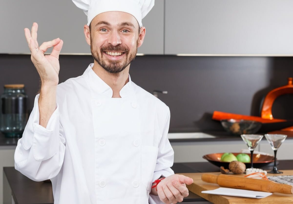 YesChef: Learn from the World’s Best Chefs and Transform Your Cooking