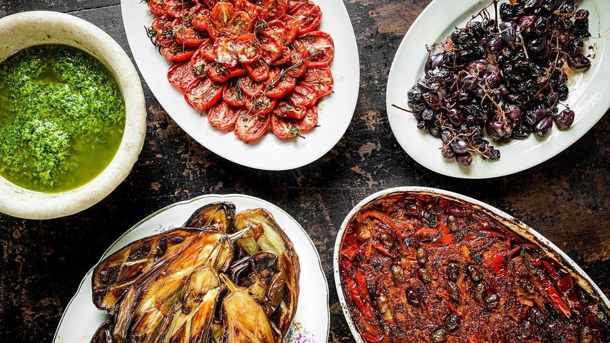 YesChef: Learn from the World’s Best Chefs and Transform Your Cooking