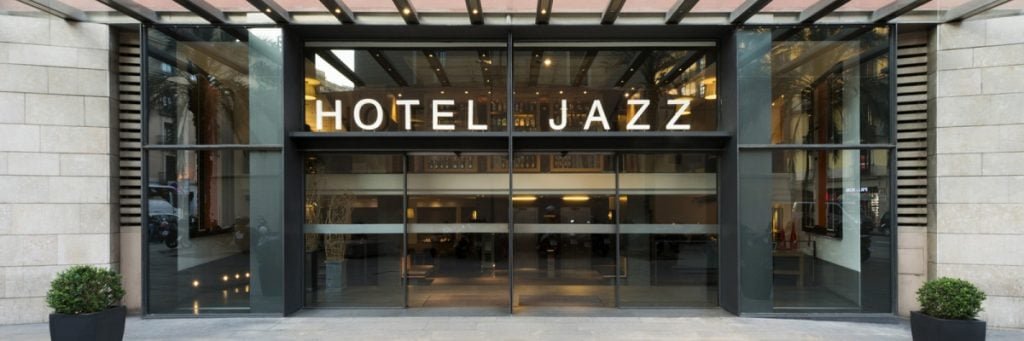 The Best Rooftop Pools in Barcelona: Why Hotel Jazz Stands Out