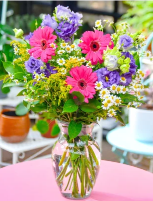 How Flower Station Grew from a Local Florist to a National Icon