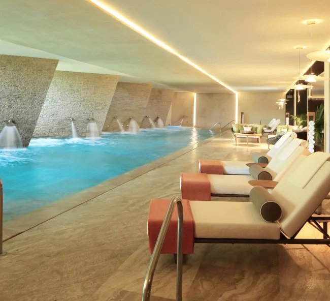 Mexico Grand Hotels: A Luxurious Escape in the Heart of Los Cabos